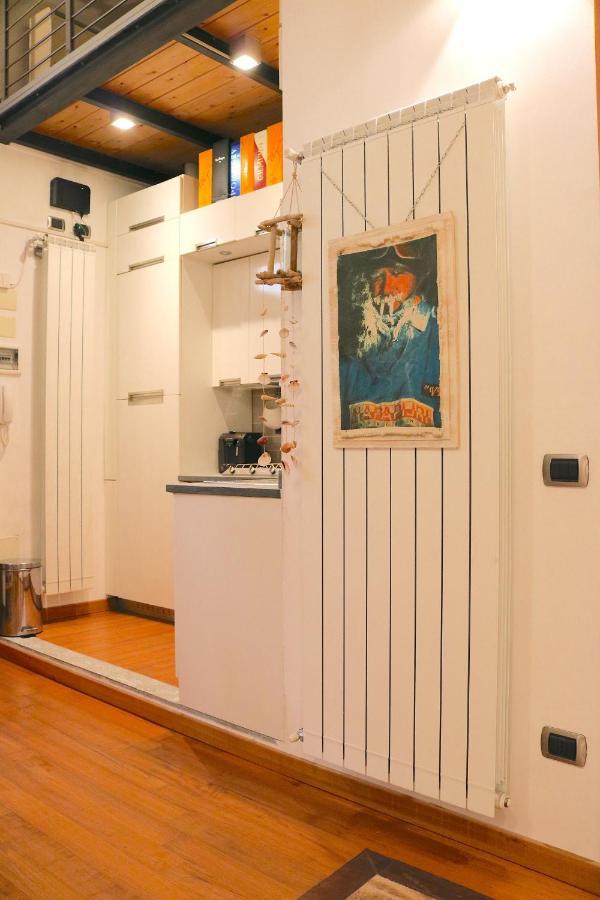 Charming Apartment In The Navigli District - 4 People ميلان المظهر الخارجي الصورة